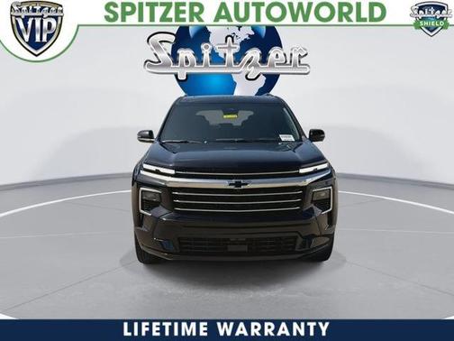 Black 2026 Chevrolet Traverse High Country