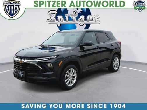Mosaic Black Metallic 2025 Chevrolet Trailblazer LS