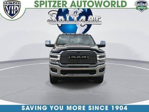 Delmonico Red Pearlcoat 2023 RAM 2500 Laramie