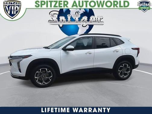 White 2026 Chevrolet Trax LT