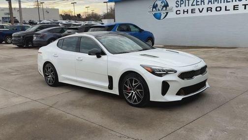 2023 Kia Stinger GT-Line