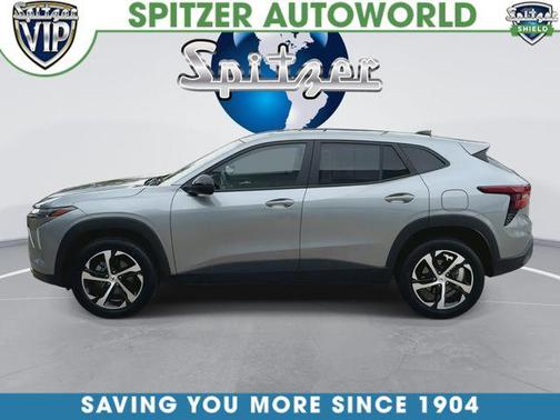 Sterling Gray Metallic 2025 Chevrolet Trax 1RS