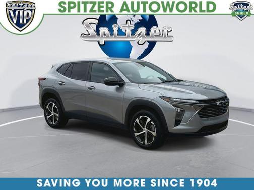 Sterling Gray Metallic 2025 Chevrolet Trax 1RS