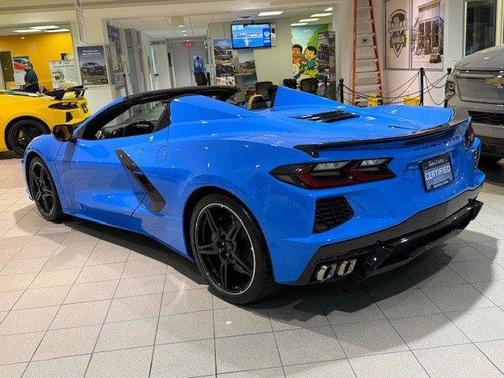 2022 Chevrolet Corvette Stingray w/2LT