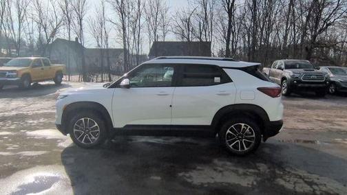 White 2026 Chevrolet Trailblazer LT