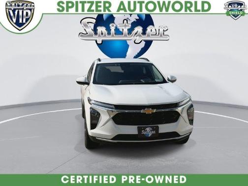 Summit White 2026 Chevrolet Trax LT