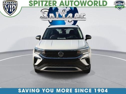 Pure White 2023 Volkswagen Taos 1.5T S