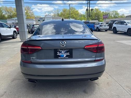 2018 Volkswagen Passat 3.6L V6 GT
