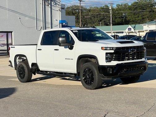 2026 Chevrolet Silverado 2500 Custom