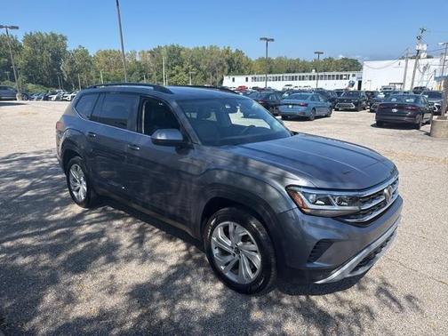 2022 Volkswagen Atlas 3.6L SE w/Technology