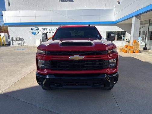 2024 Chevrolet Silverado 2500 Custom