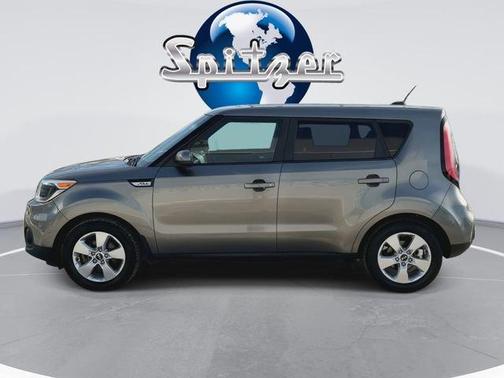 2019 Kia Soul Base