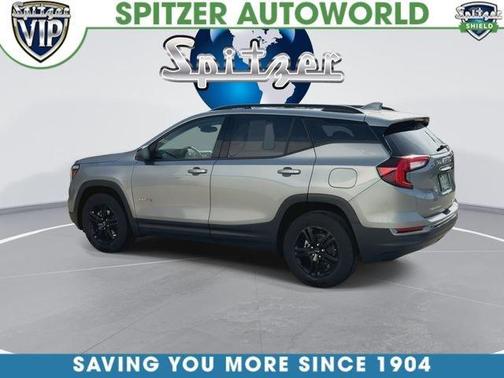Sterling 2024 GMC Terrain AT4