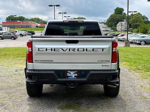 2021 Chevrolet Silverado 1500 Custom Trail Boss