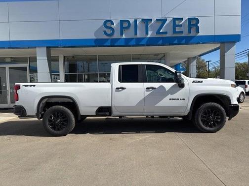2025 Chevrolet Silverado 2500 Custom