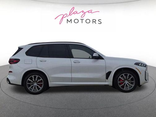 Mineral White Metallic 2026 BMW X5 xDrive40i