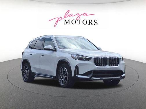 Alpine White 2026 BMW X1 xDrive28i