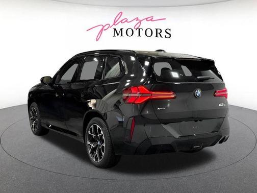 Black Sapphire Metallic 2026 BMW X3 30 xDrive