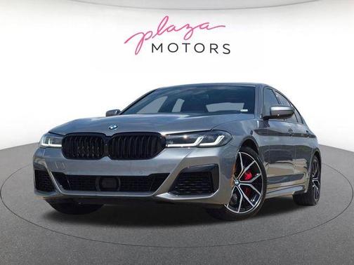 Skyscraper Gray Metallic 2023 BMW M550 i xDrive