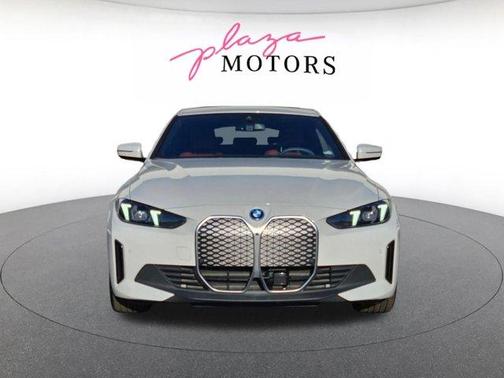 Mineral White Metallic 2025 BMW i4 Gran Coupe xDrive40