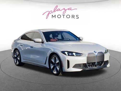 Mineral White Metallic 2025 BMW i4 Gran Coupe xDrive40