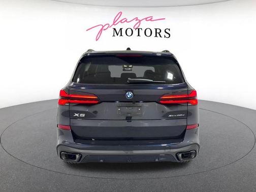 Carbon Black Metallic 2026 BMW X5 PHEV xDrive50e