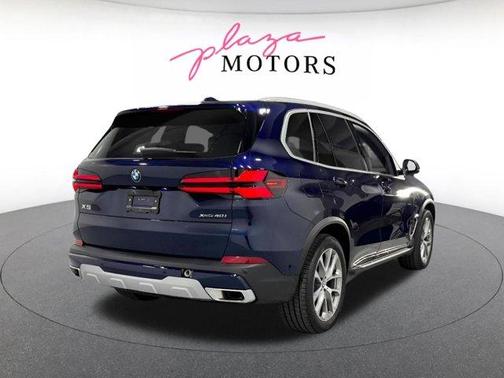 Tanzanite Blue II Metallic 2026 BMW X5 xDrive40i