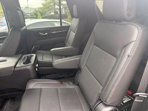 Onyx Black 2023 GMC Yukon Denali