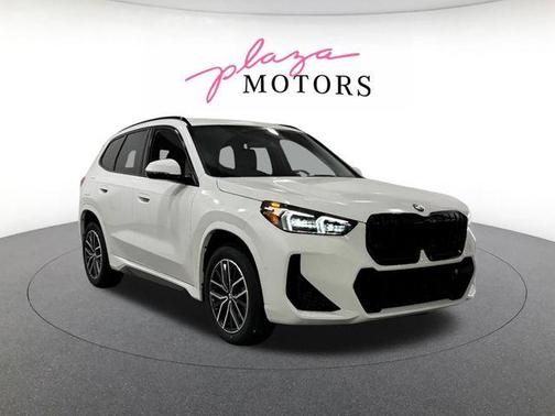 Alpine White 2026 BMW X1 xDrive28i