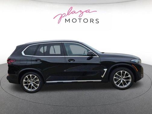 Black Sapphire Metallic 2026 BMW X5 xDrive40i