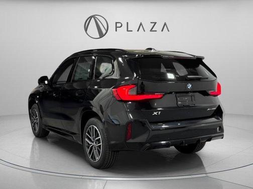 Black Sapphire Metallic 2026 BMW X1 xDrive28i