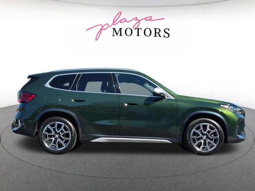 San Remo Green Metallic 2024 BMW X1 xDrive28i