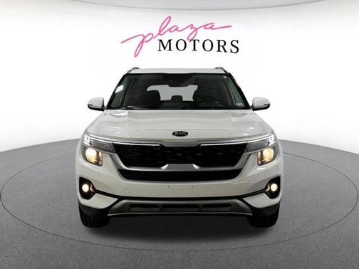 Snow White Pearl 2021 Kia Seltos EX
