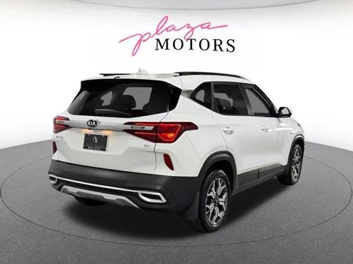 Snow White Pearl 2021 Kia Seltos EX
