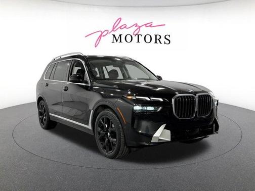 Black Sapphire Metallic 2023 BMW X7 xDrive40i