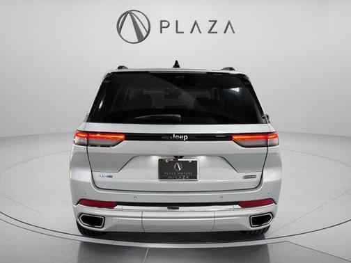 Silver Zynith 2022 Jeep Grand Cherokee 4xe Overland