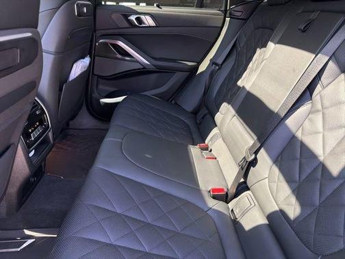 Chalk 2025 BMW X6 M60i