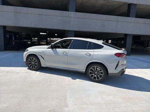 Chalk 2025 BMW X6 M60i