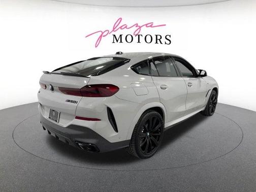 2025 BMW X6 M60i