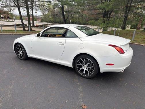 2005 Lexus SC 430
