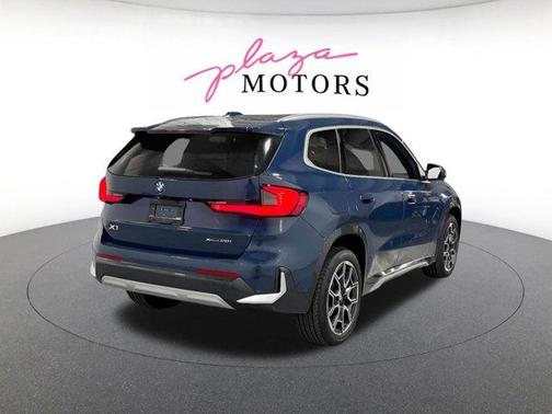 Night 2026 BMW X1 xDrive28i