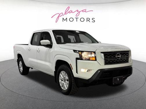 Glacier White 2022 Nissan Frontier SV