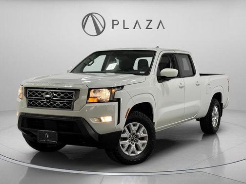 Glacier White 2022 Nissan Frontier SV