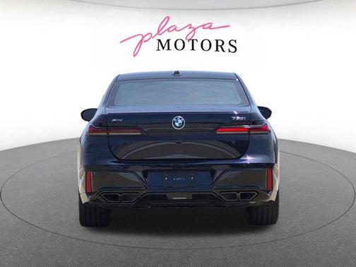 Carbon Black Metallic 2025 BMW 760 760i xDrive