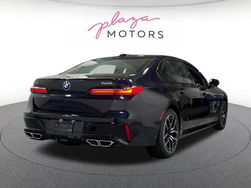 Carbon Black Metallic 2025 BMW 760 760i xDrive