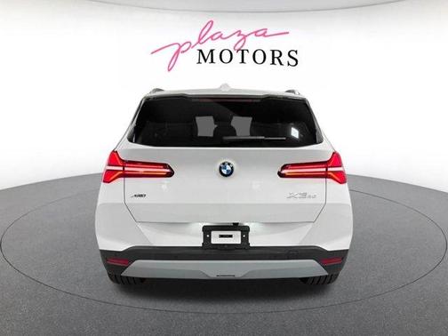 Mineral White Metallic 2026 BMW X3 30 xDrive