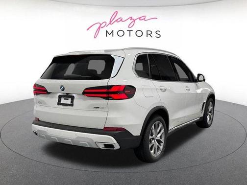 Alpine White 2026 BMW X5 xDrive40i