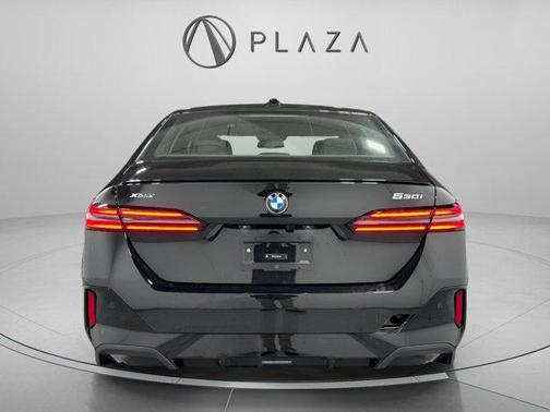 2026 BMW 530 i xDrive