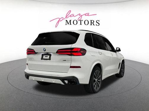 Alpine White 2026 BMW X5 xDrive40i