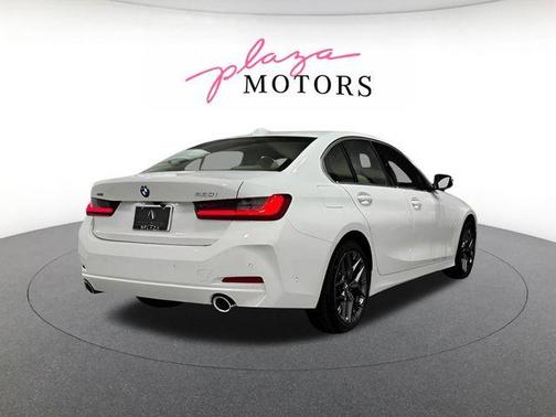 Alpine White 2025 BMW 330 i xDrive